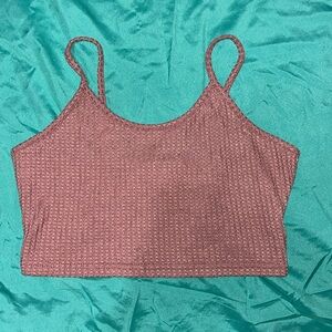 Woman’s crop tank top